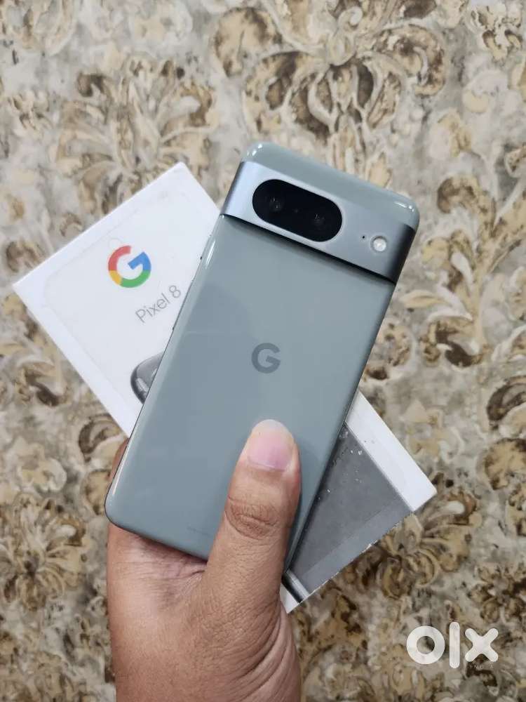 Google pixel 8 Hazel 256gb Indian Unit display Mein Ek Chhota dot hai