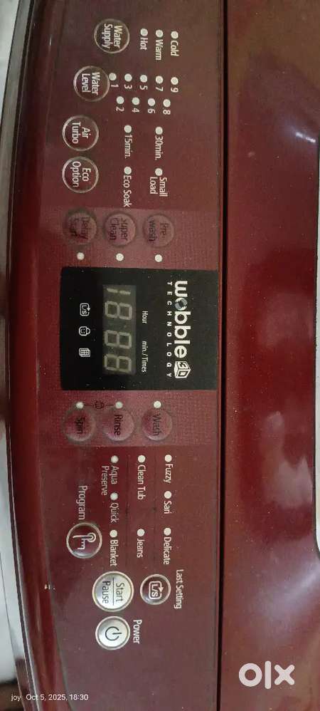 Samsung 6.5 kg fully automatic wobble technology washing machine.