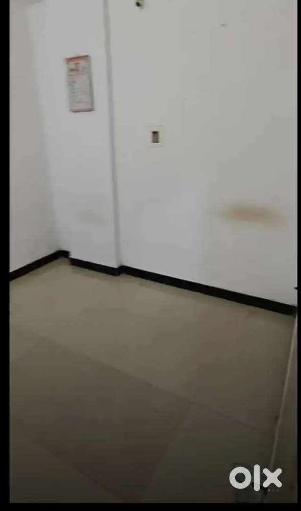 Need a roomate comfortable in both male Nd female