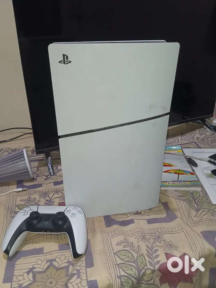 Ps5 in brand new condition Just 2 months old with gta5