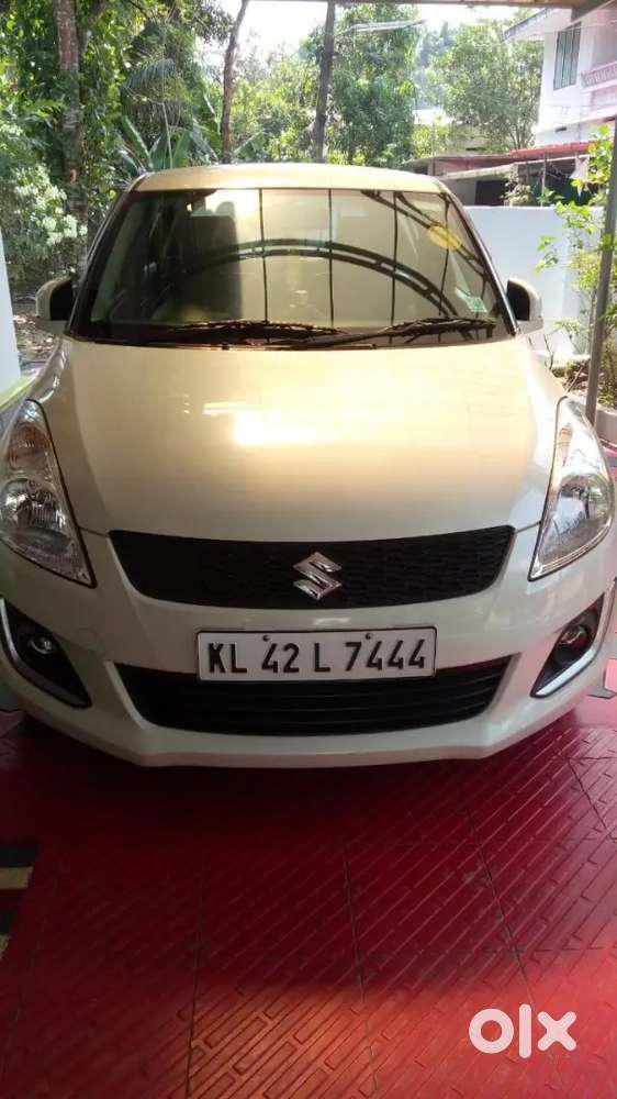 Maruti Suzuki Swift vxi 2016  Petrol with cng added 61500 Km Driven