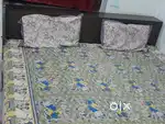 6*6,king-size woolen box bed with gadda