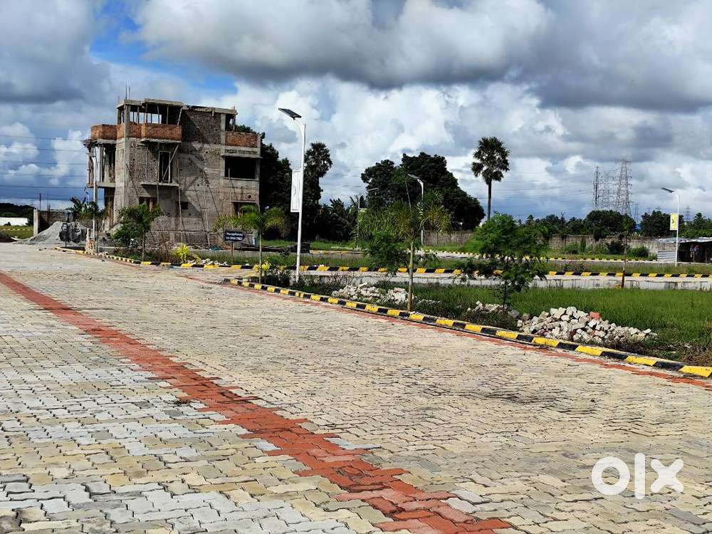Villa plot on National Highway - On road project