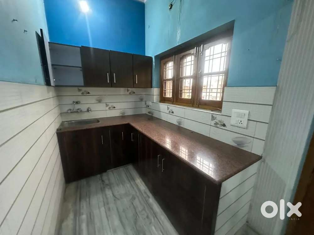 2 ROOMS WITH 2 WASHROOMS ON ROAD GMS PROPERTY