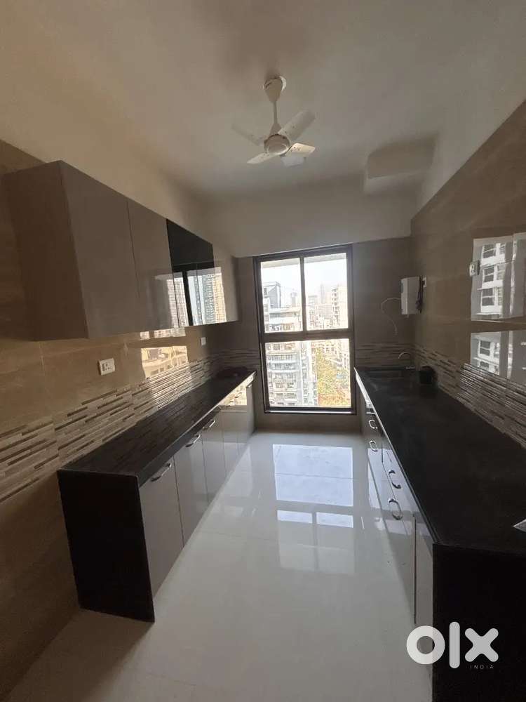 It's 2bhk flat on rent in lodha Raj infinia