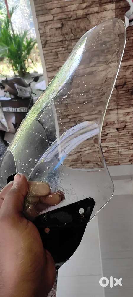 Royal Enfield wind sheild 600rs