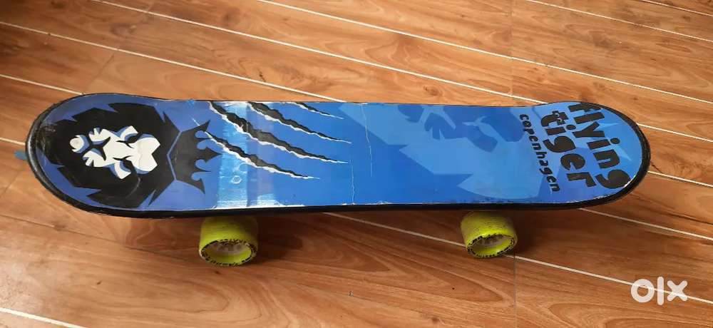 Skate board in unused condition