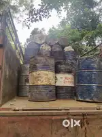 USED METAL SCRAP BARREL 220 LTR