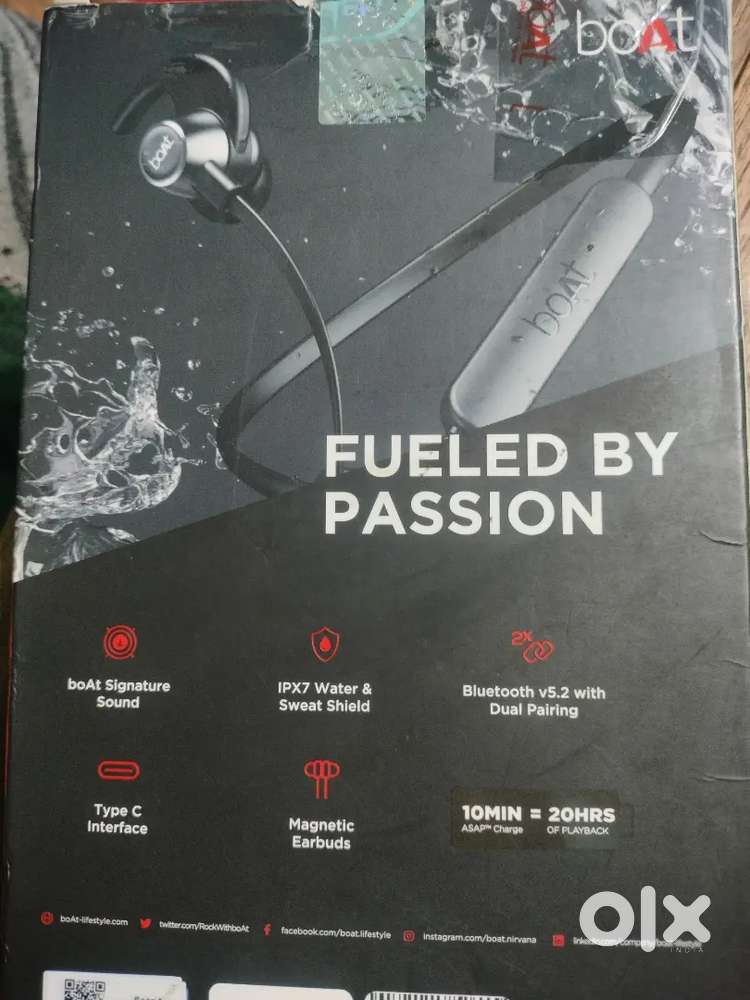 New condition under warranty boat neck band.