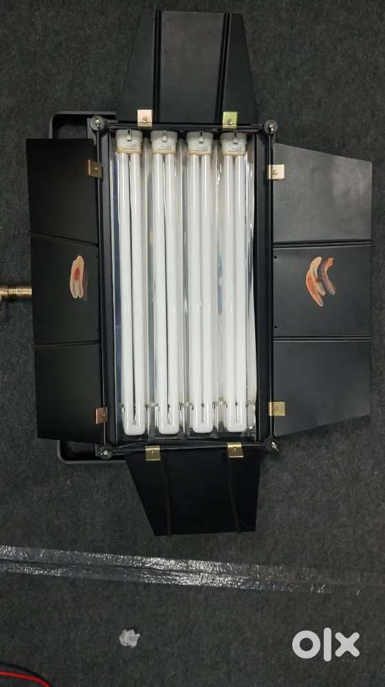4 Beam Studio Lights ( 5 Lights are Available)