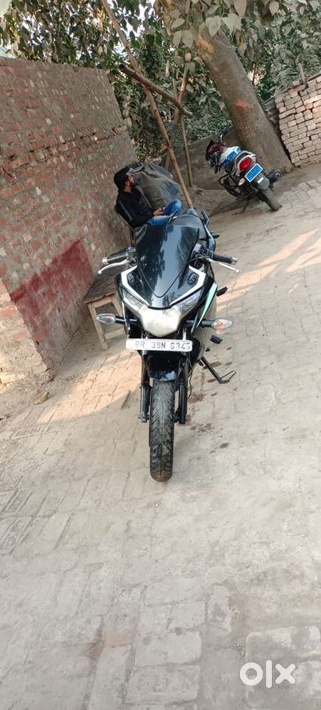 Honda cbr 150