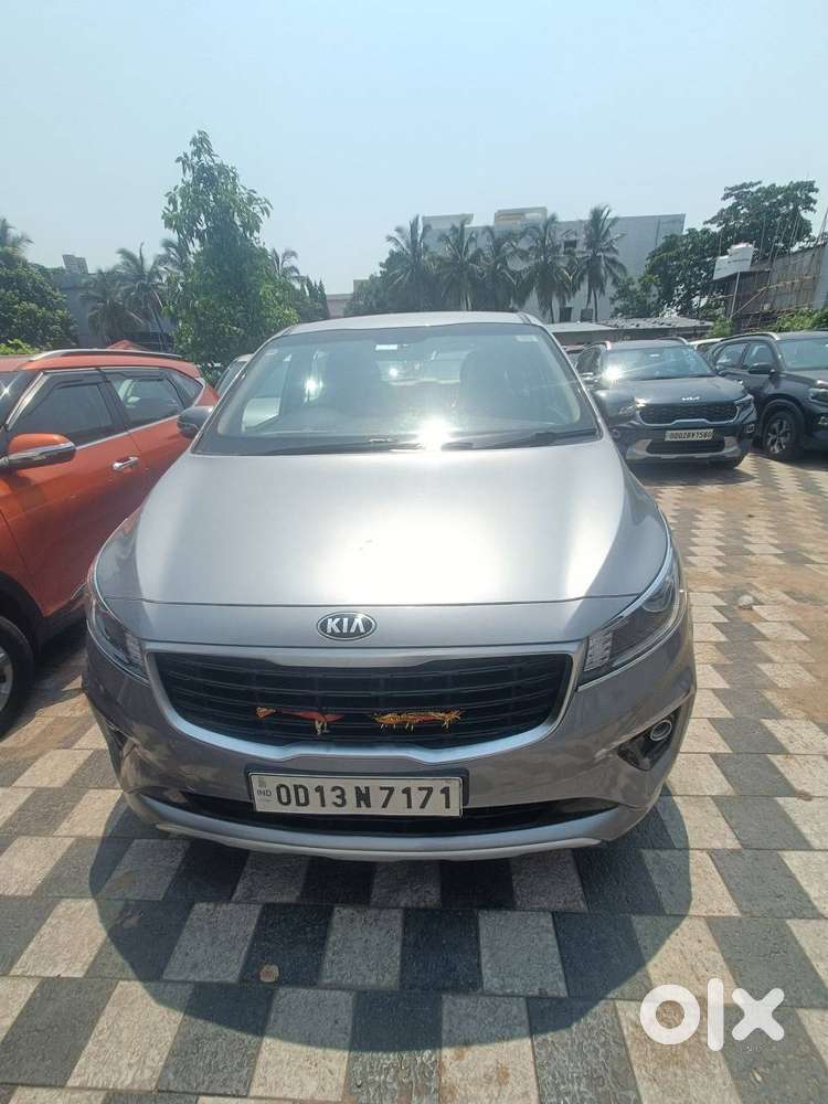 Kia Carnival 2020 (74000 KM Driven Approx)