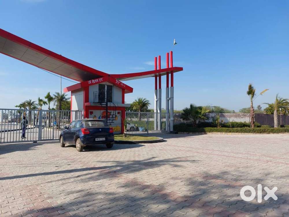 क्या आप श्रीधाम बरसाना मे अपना बना बनाया घर खरीदना चाहते हे