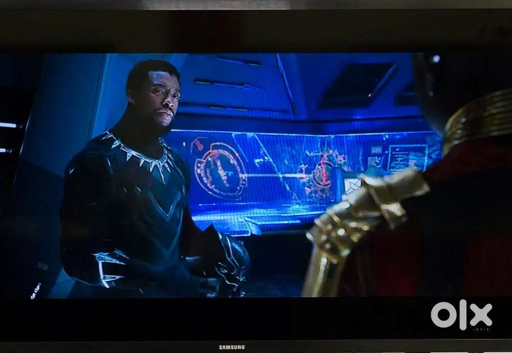 SAMSUNG 32 inches LED TV , very good condition