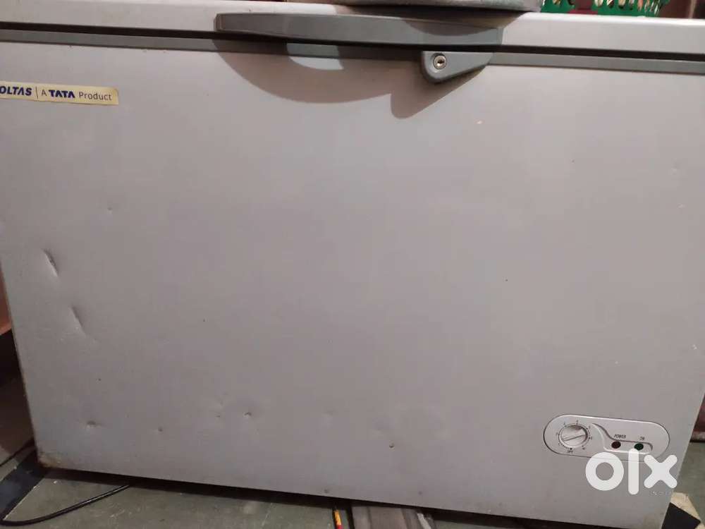Voltas freezer