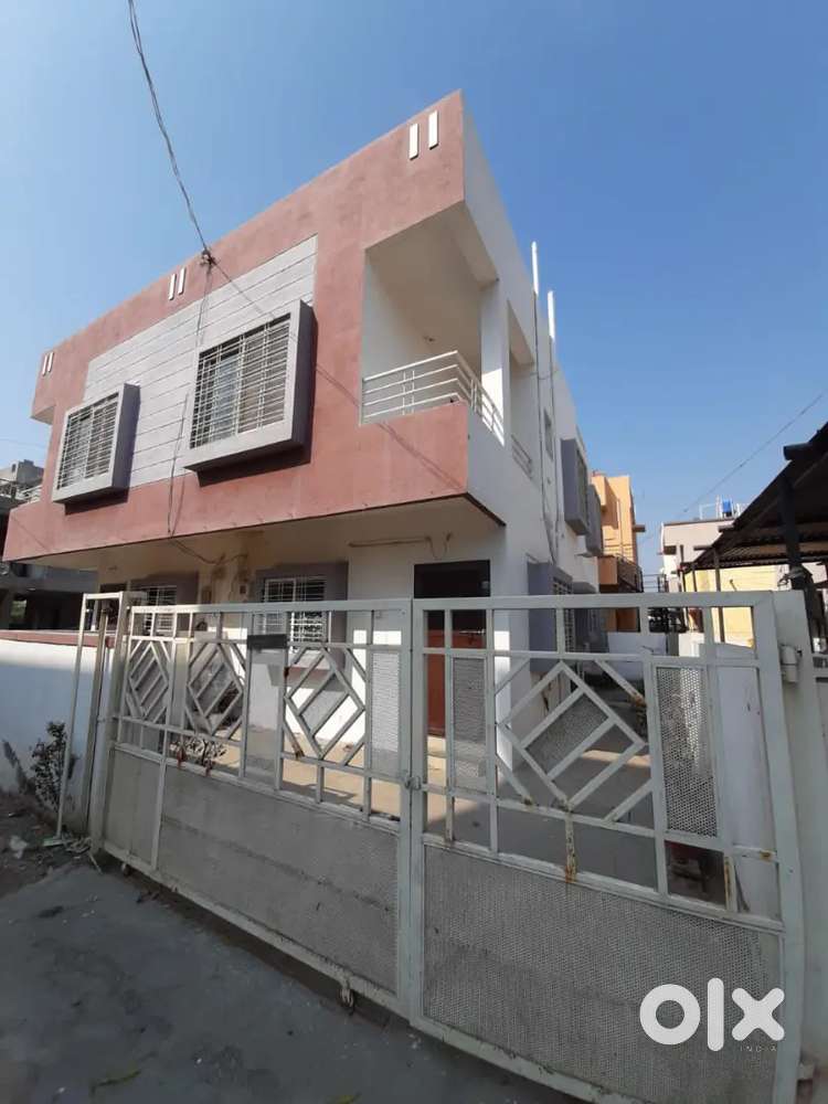 3 and half BHK twin bungalow for Rent