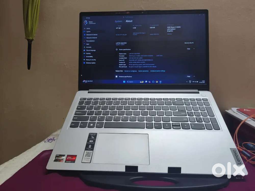 Lenove laptop ryzen 3 8/512