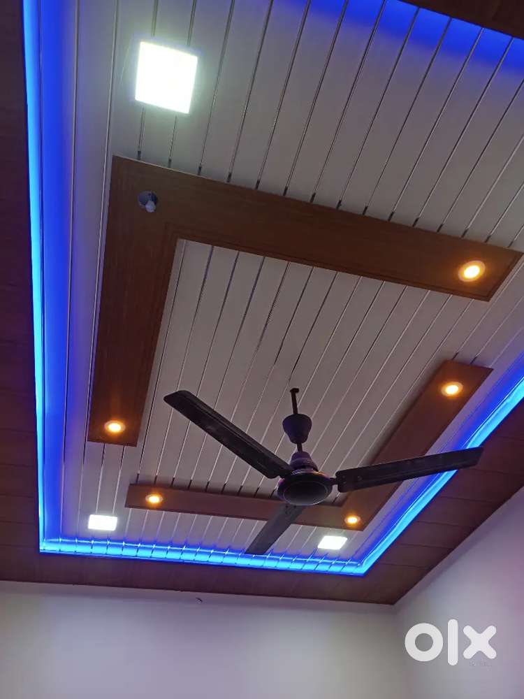 42.5 गज का मकान है 10 फ्रंट 40 लंबाई 5 min distance from bus stand