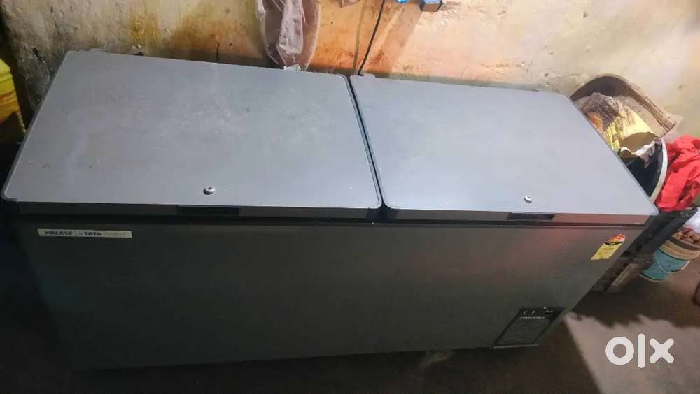 Deep freezer / fridge