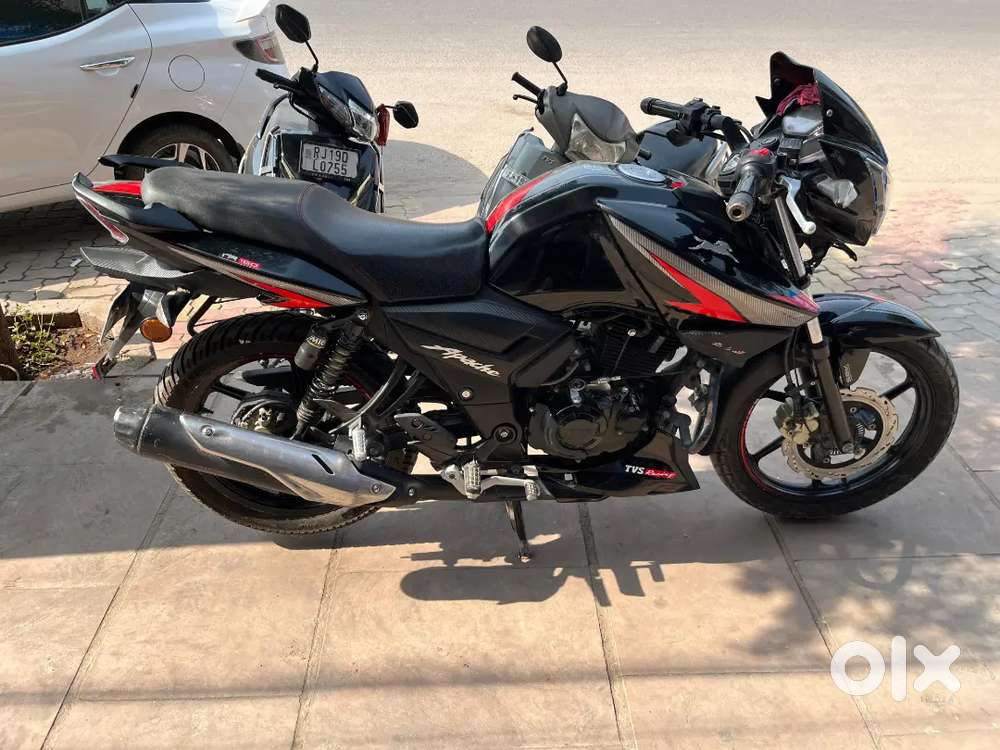 गाड़ी बिकाऊ है अपाचे आरटीआर किसी को लेनी है तो मात्र ₹90000