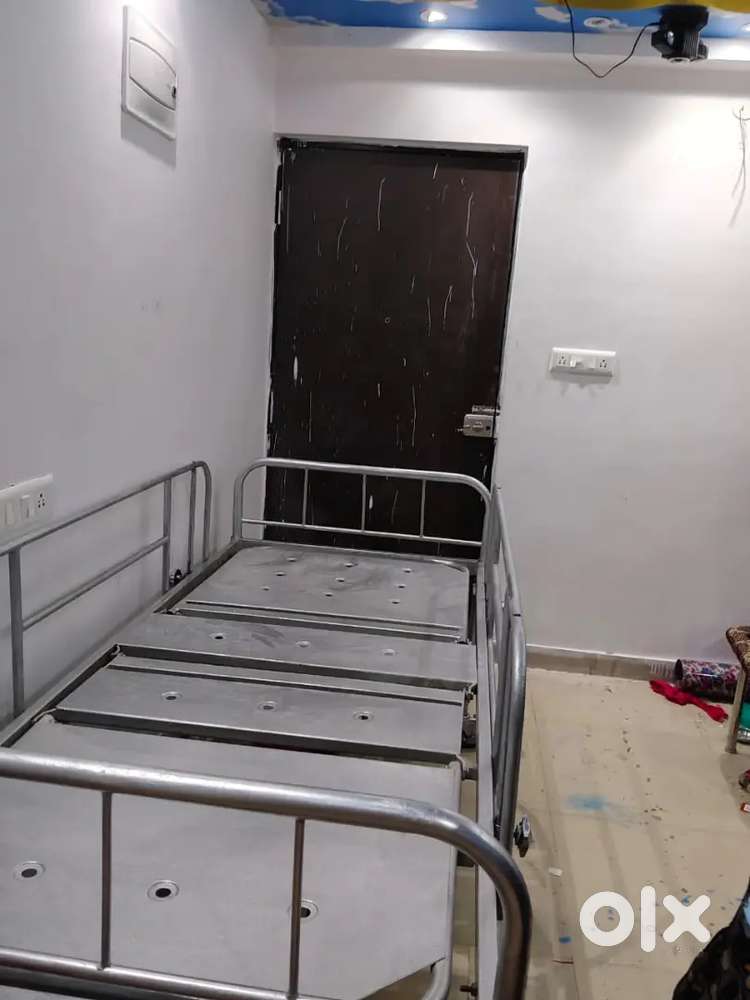 3 fold Hospital bed