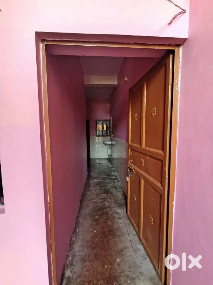 2 BHK room available for rent