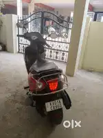 Tvs zest 1 yr old , very good condition .