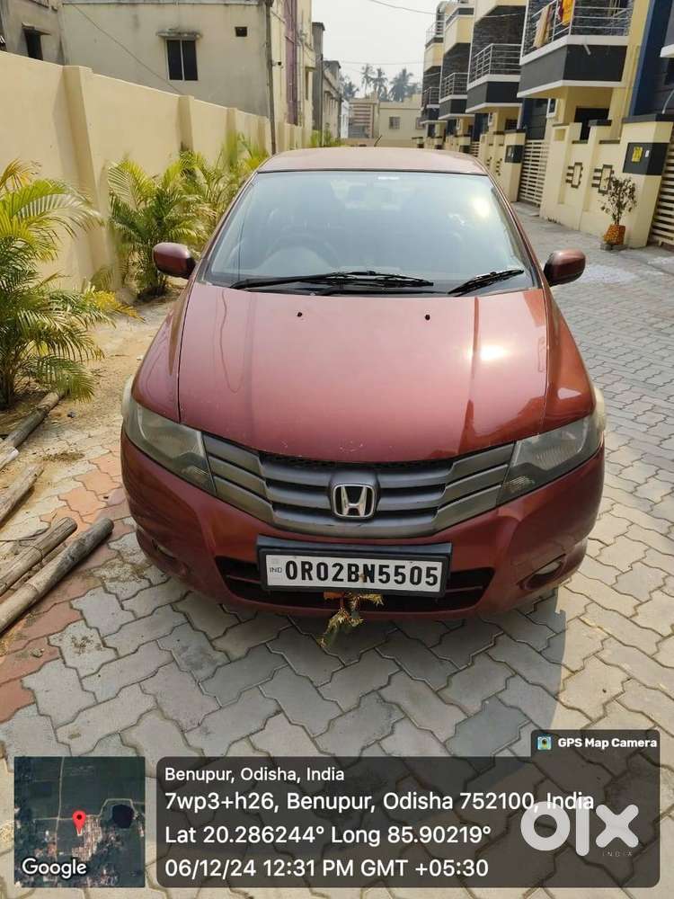 A best car at a best price honda city
