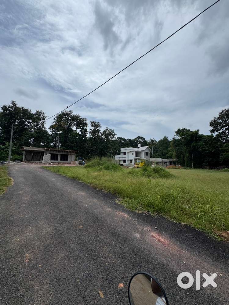 കുണ്ടറ ഹോസ്പിറ്റൽ ജക്ഷന് സമീപം 1 ഏക്കർ 25 സെന്റ് വസ്തു വിൽപ്പനക്ക്