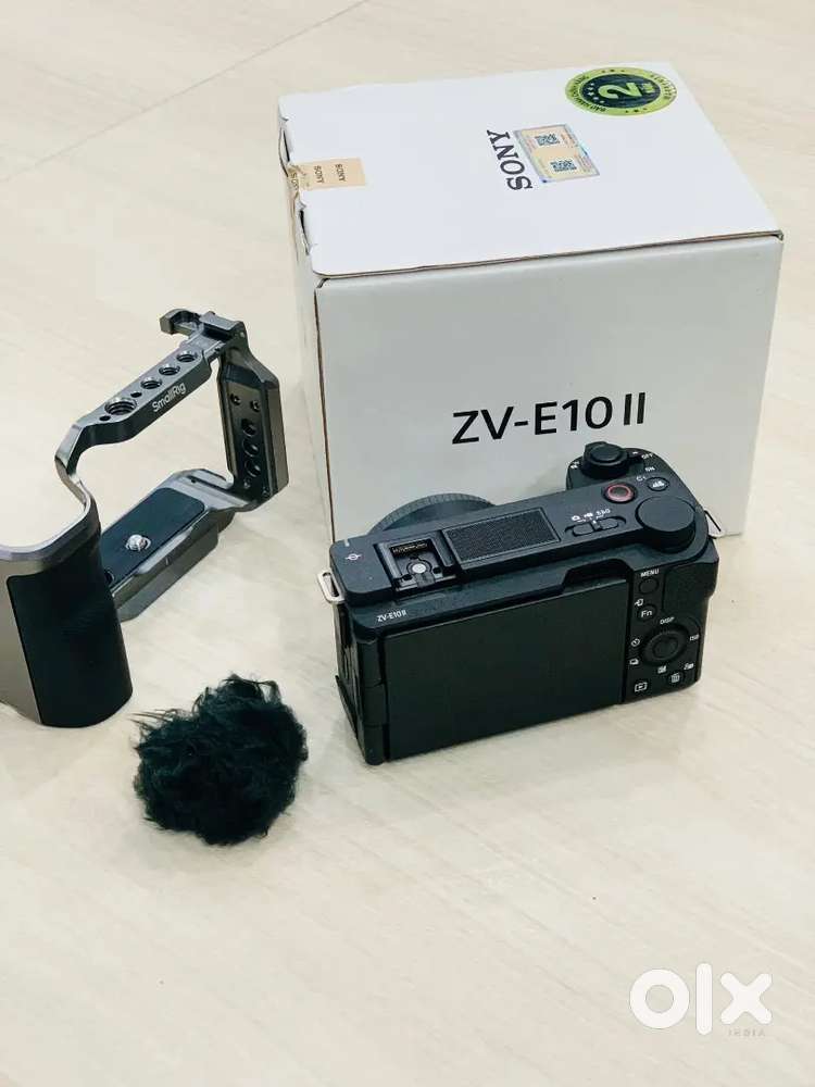 Sony ZV-E10 II Mirrorless Camera with 16-50mm Lens (Black)