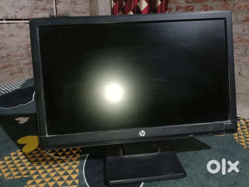 HP Monitor And CPU Urgently Sale