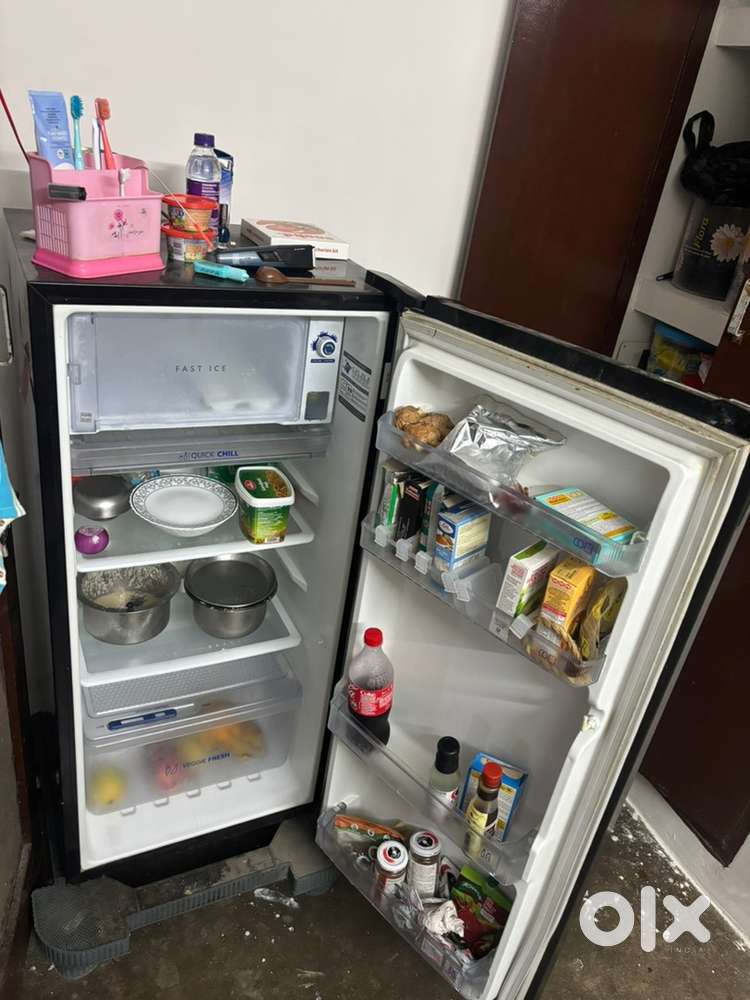 Single door refrigerator