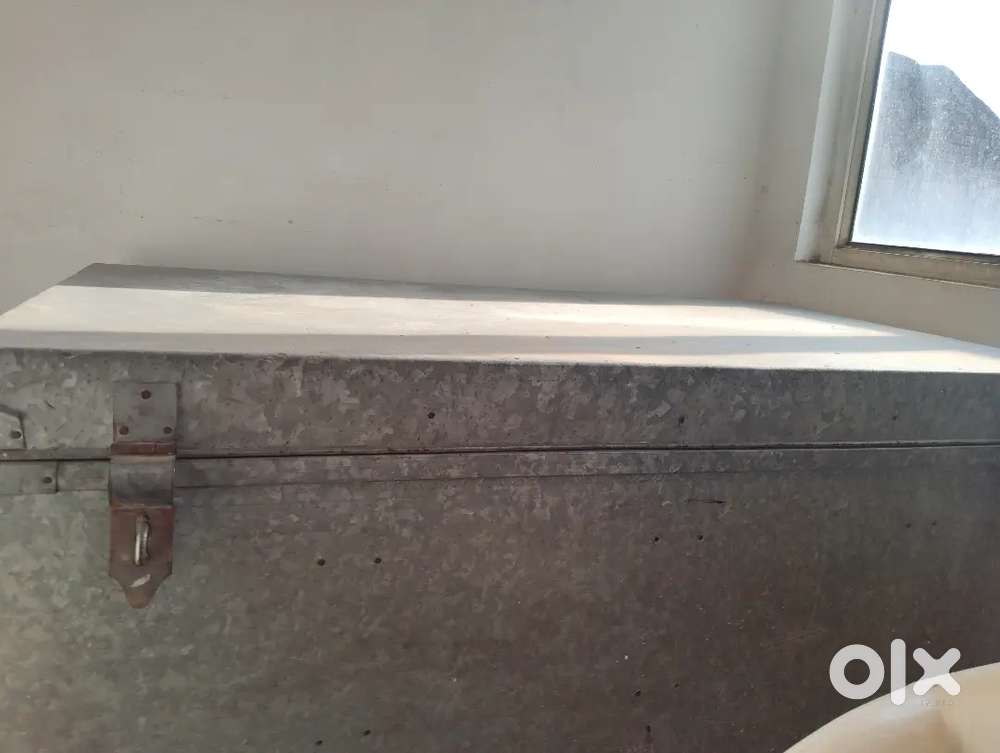 Metal trunk for sale