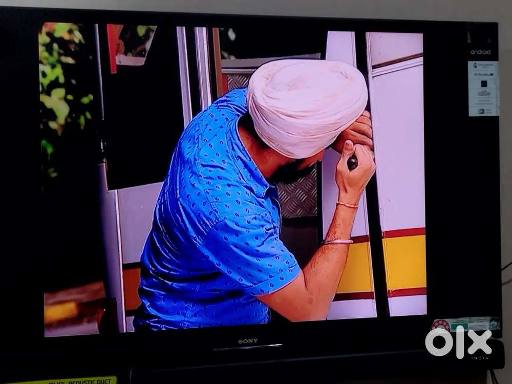 SONY BRAVIA W95C FOR SALE: