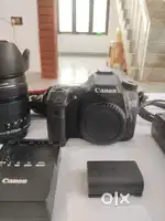 Canon 70D DSLR camera