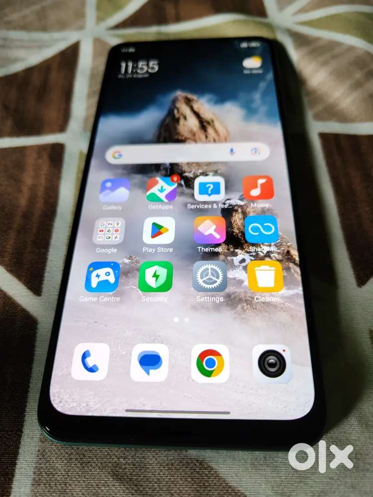 Redmi note 12 with bill box charger in mint condition only 9000