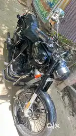 Bullet 350 ES. Rs.110000