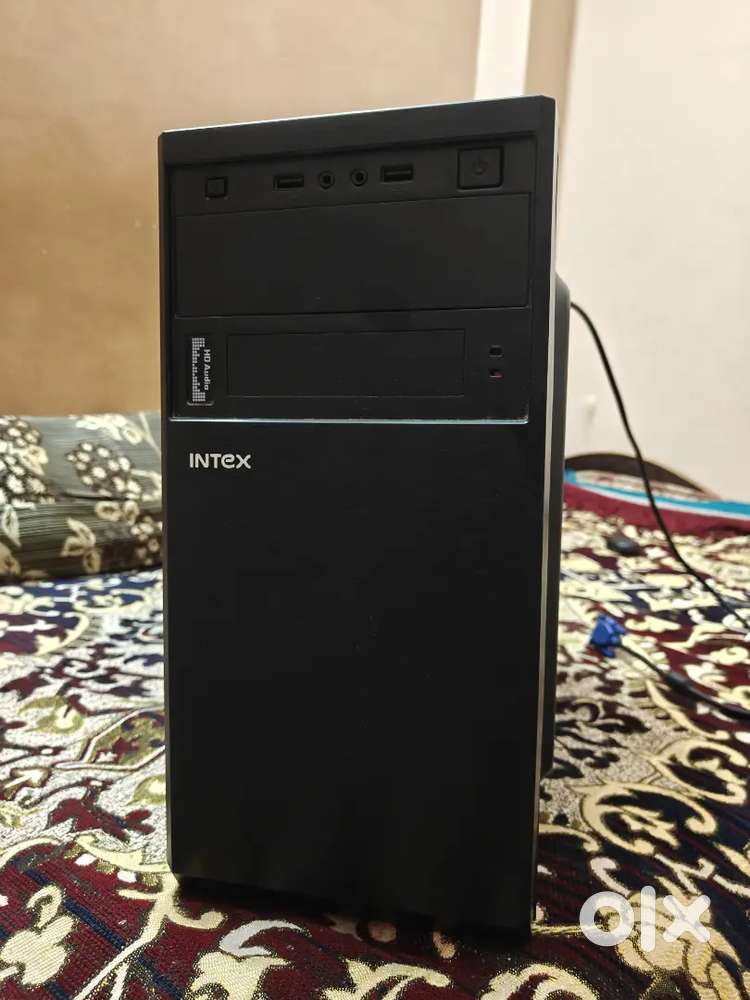 CPU Intel i5 5th Gen Desktop - 20GB RAM - Good Condition