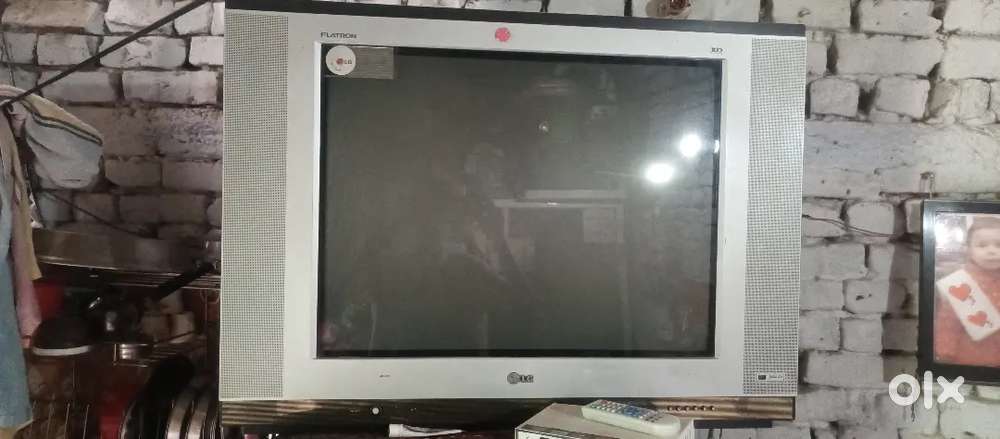 LG flatron tv 29 inc