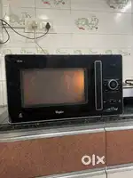 Whirlpool microwave Oven for sell