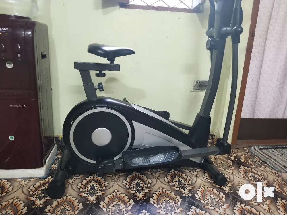 Good condition running condition aerofit manual cycle