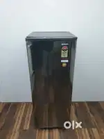 Silver finish Samsung single door refrigerator 190 ltrs
