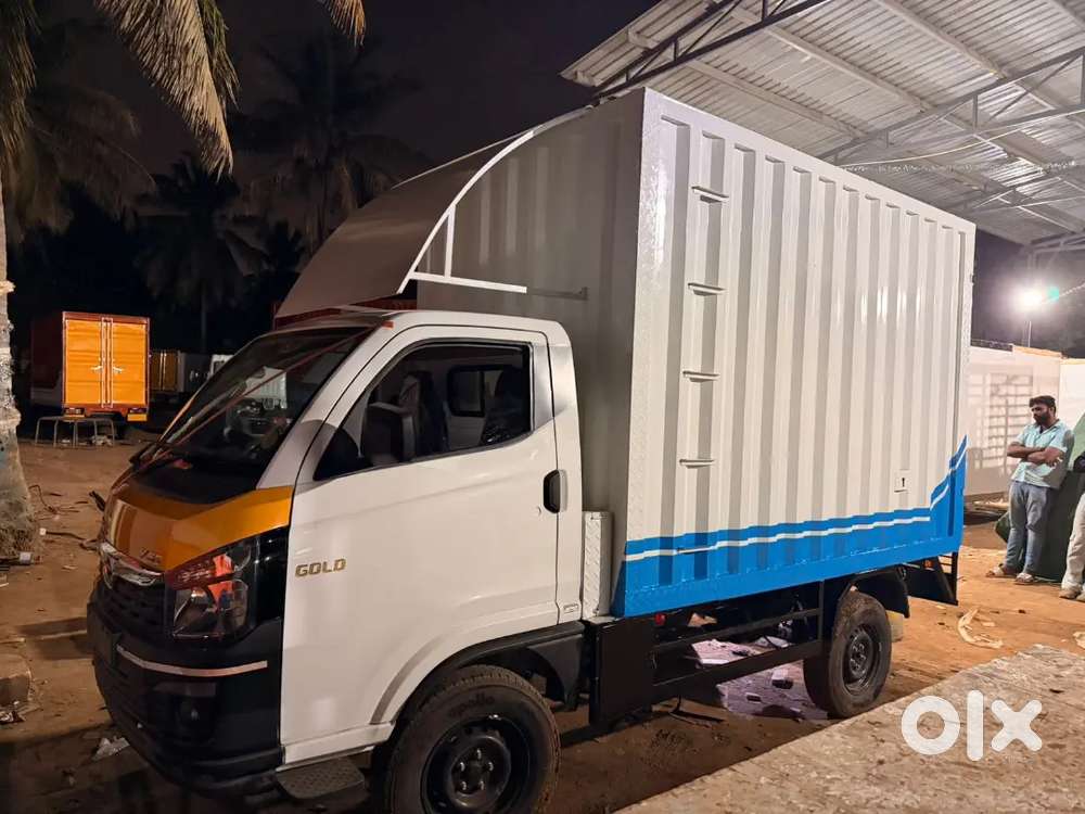 Drivers wanted for commercial vehicle