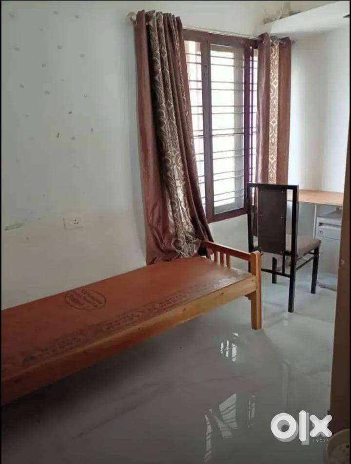 Rooms for Lady Paying Guest