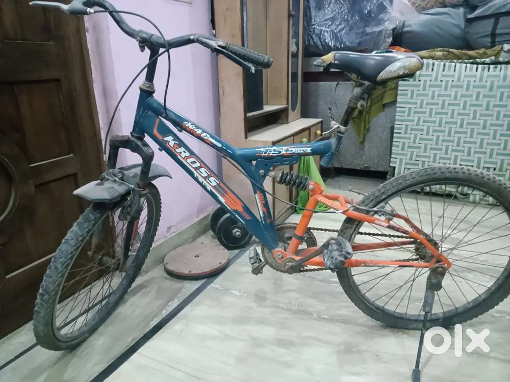 Kross k 40 bicycle new condition, only seat damage