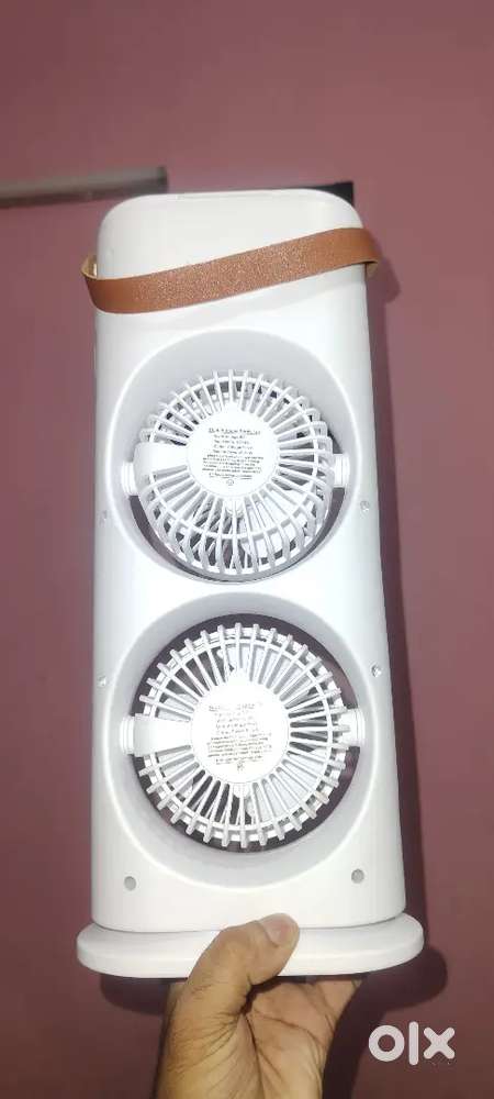 Double ended spray Mini fan