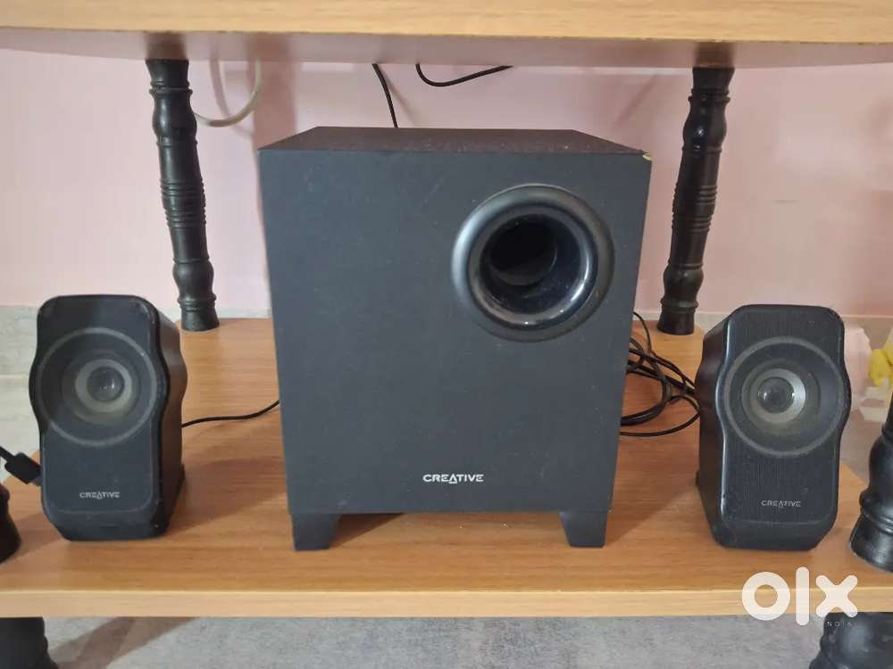 Creative A335 2.1 Speakers