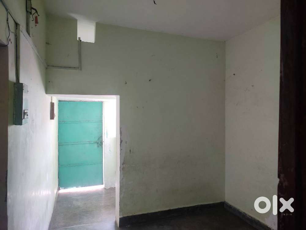 1 room 1 kitchen 1 bathroom