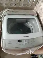 Automatic Samsung washing machine. 2 years old