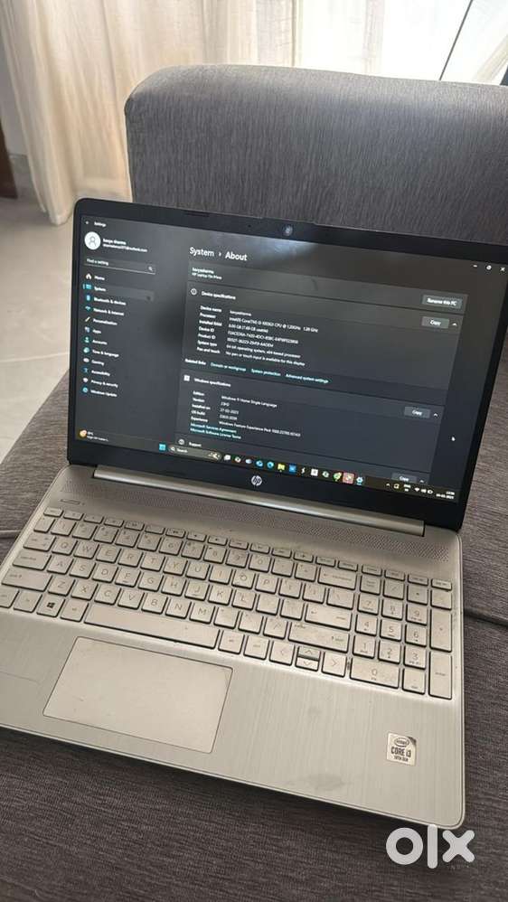 HP Laptop i3